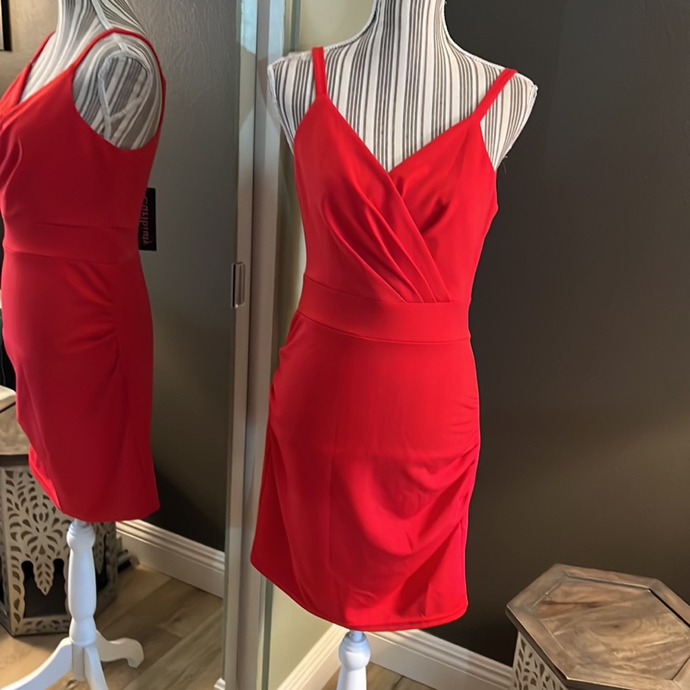 Curlbiuty, red dress, medium